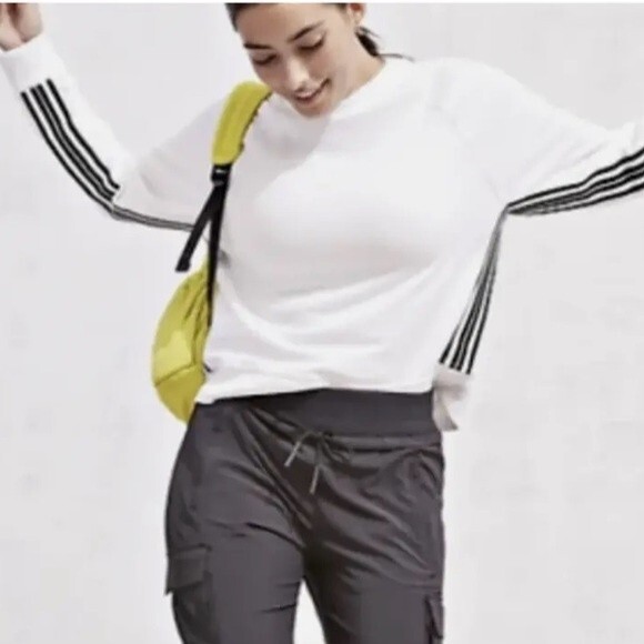 Athleta 24/7 White Black Stripe Pullover Sweatshirt Size Small - Picture 3 of 10